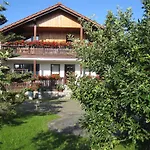 Urlaubspension 'hohes Rott' Und Apartmenthaus Heiligenstadt