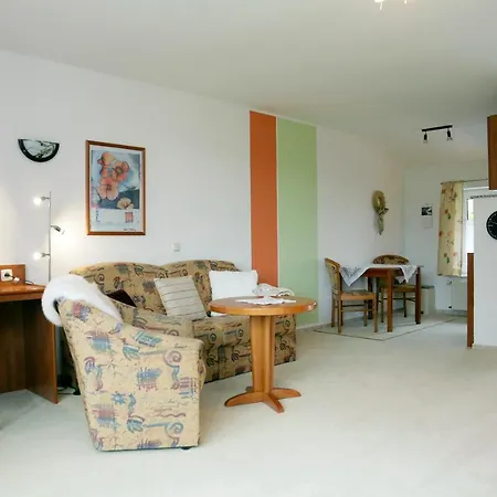 Urlaubspension 'hohes Rott' Und Apartmenthaus