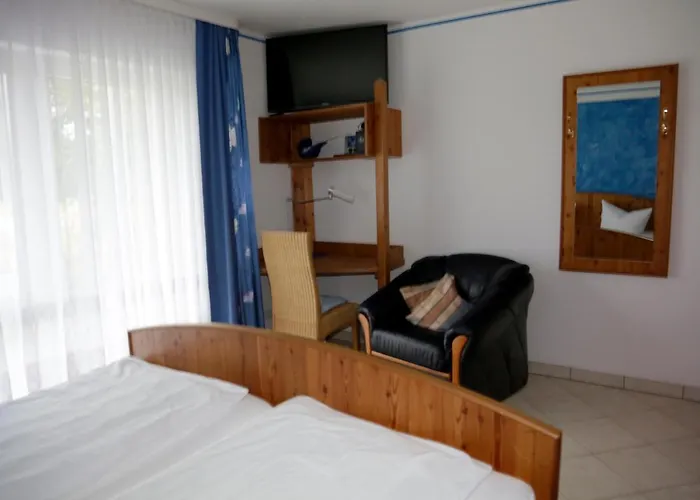 Urlaubspension 'hohes Rott' Und Apartmenthaus Konukevi Heiligenstadt