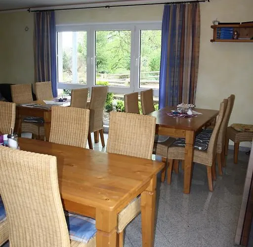 Konukevi Urlaubspension 'hohes Rott' Und Apartmenthaus 4*